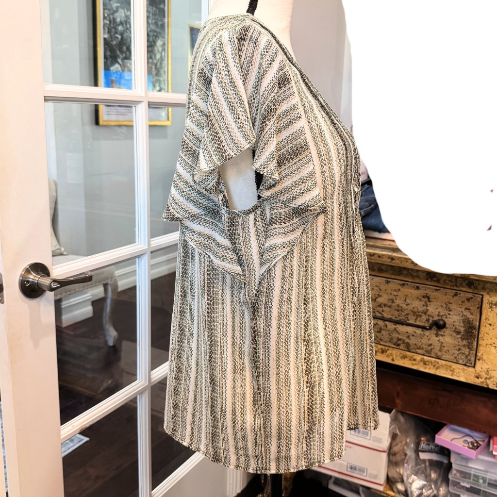 Liverpool Los Angeles Striped Boho Peasant Top Blouse Neutral Flutter Sleeve Xl — image 5 of 8
